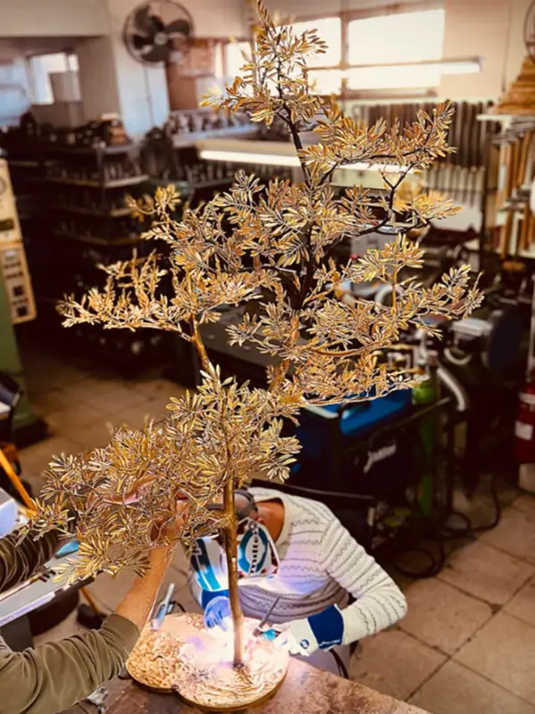 JeanLiv Studio • Crafting an olive tree sculpture. Bronze welding - Custom decor